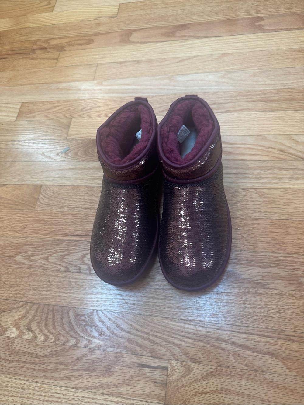 UGG Women's Sequin Ankle Slippers - Burgundy